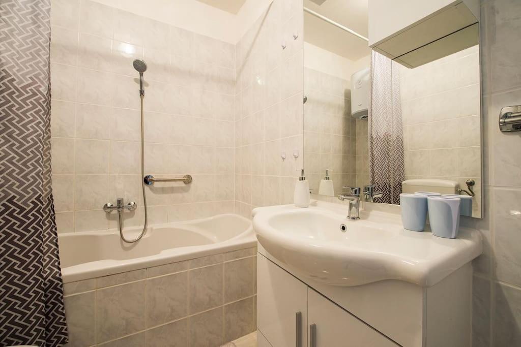 Apartment Jully 珀德垂那 外观 照片