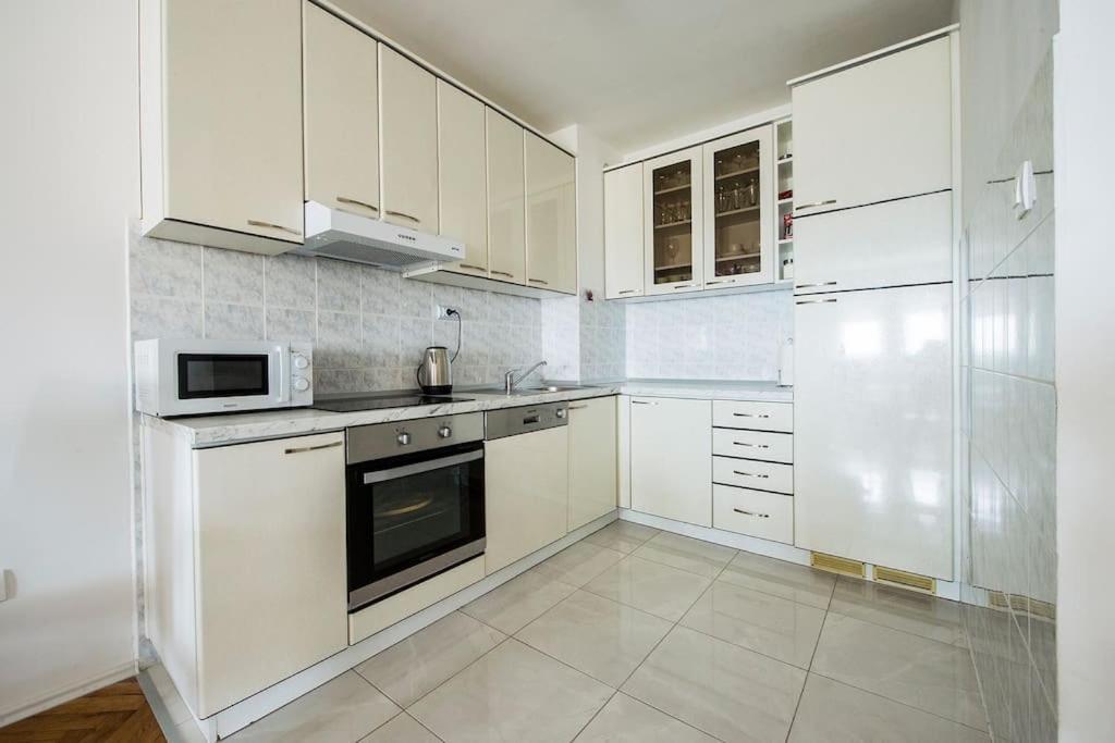 Apartment Jully 珀德垂那 外观 照片